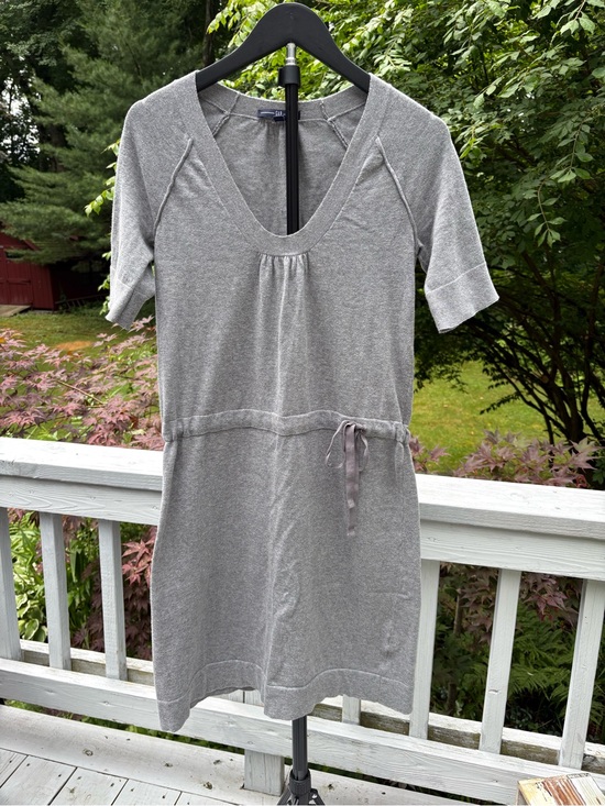 GAP Dresses & Skirts - GAP Light Gray Knit Dress with Scoop Neck